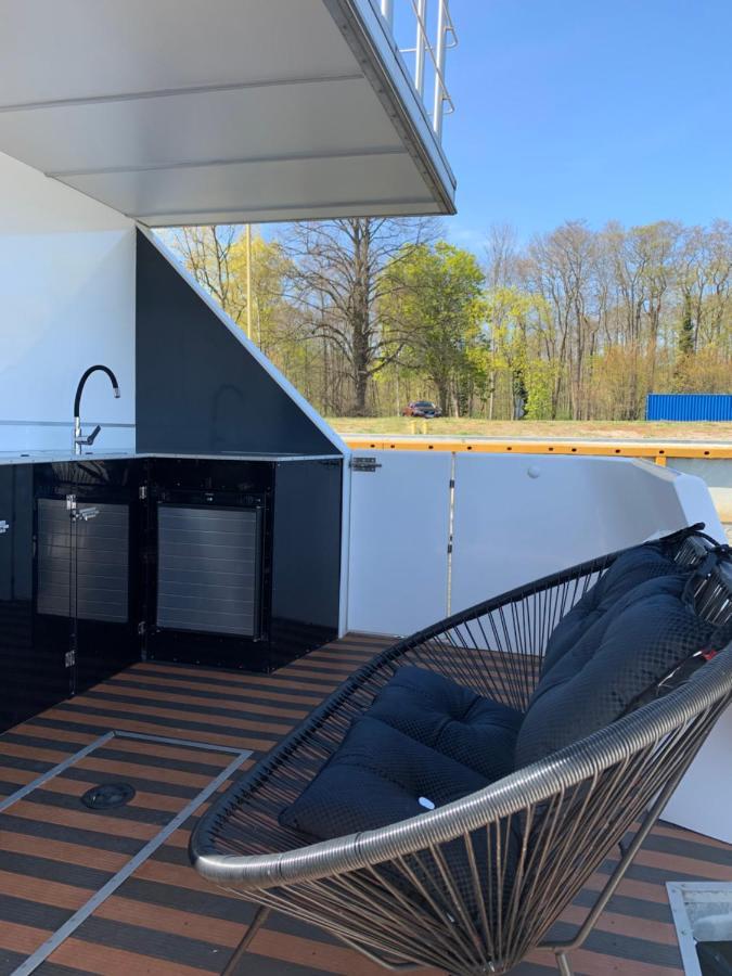 Amber Houseboat Lejlighed Świnoujście  Eksteriør billede